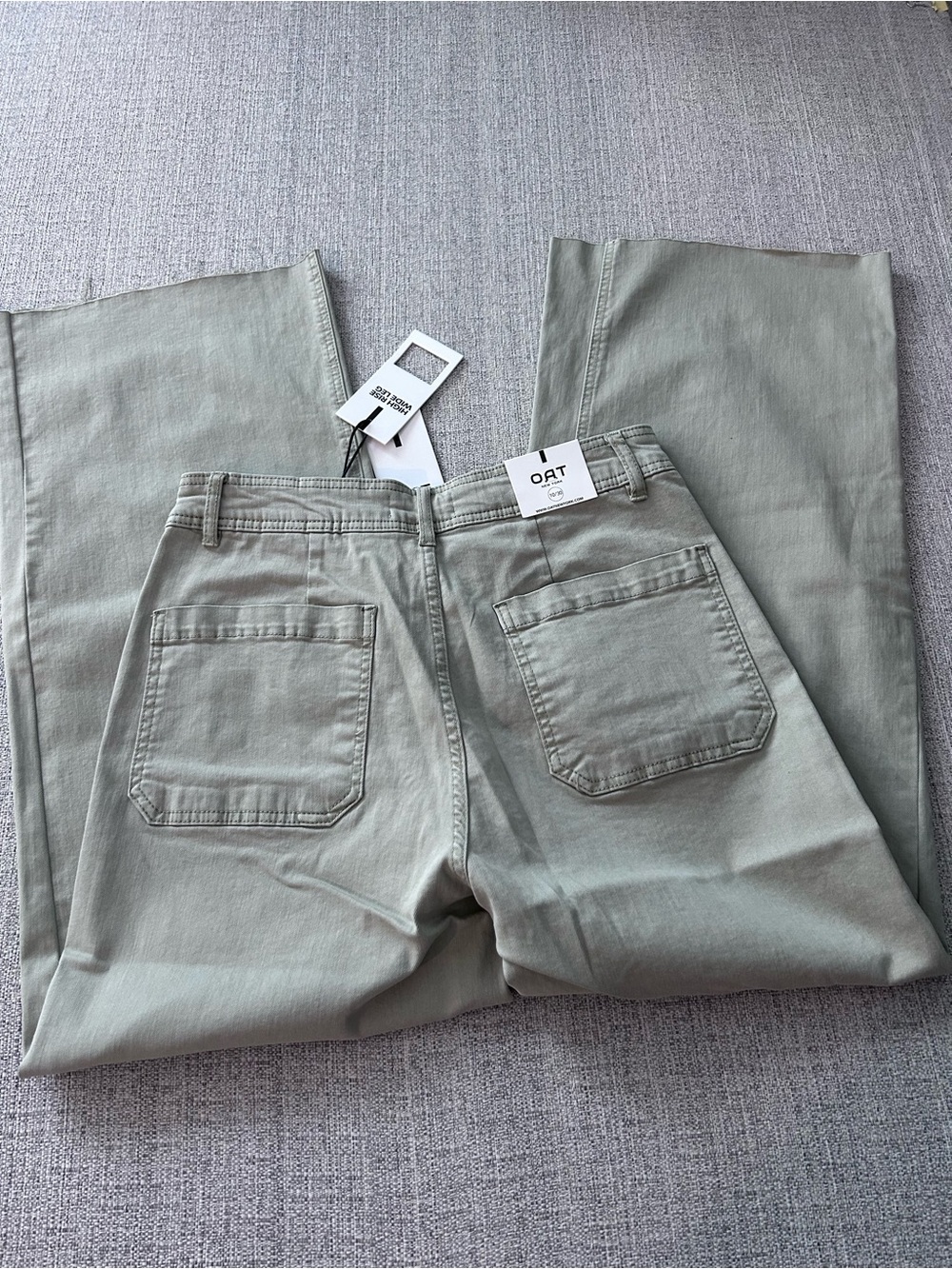 NWT Oat New York Wide Leg High Rise Light Weight Jeans Sage Raw Edge Size 10/30 - Picture 2 of 8